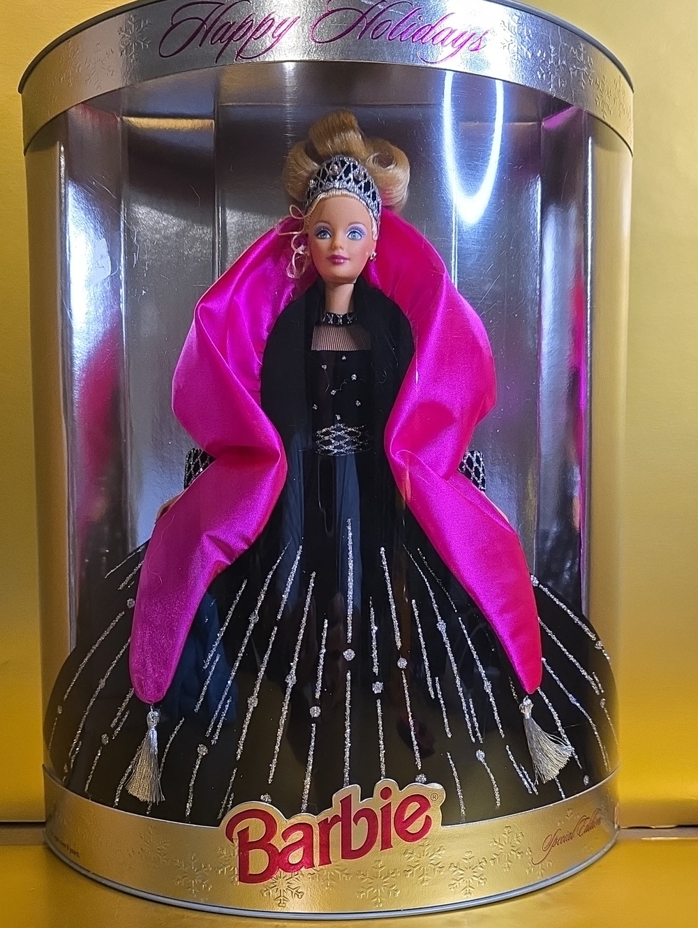 1998 Barbie Doning Her Cape in Hot Pink and Black